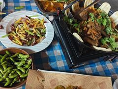 -老街烧烤大排档·地道湖北菜·龙虾馆(汉口火车站店)