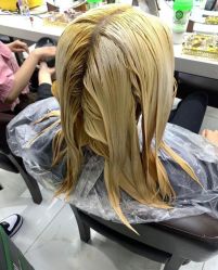 -藤野造型烫发染发