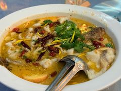 水果酸菜鱼-花溪雨·森林餐厅(石基店)