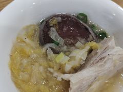 酸菜白肉血肠锅-李连贵熏肉大饼(沈阳站店)