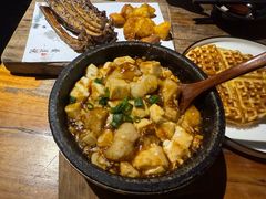 乾隆石锅豆腐鱼-马灯部落·西湖边的创意山景餐厅(虎跑动物园店)