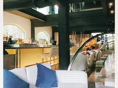 -穹六人间 people 6(岳阳路店)