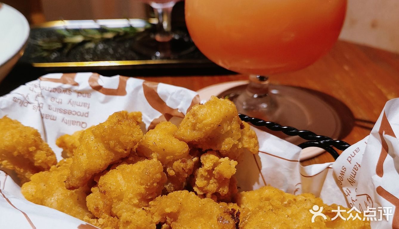 知己聚会首选‼️氛围感拉满丨游乐场ULC花园酒馆🍹