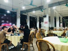 大堂-标记美食新鲜猪杂(兴南大道店)