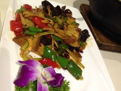 回锅肉-中庸素香阁(建发广场店)