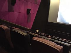 -英皇UA电影城(虹桥天地店)