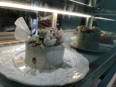 展示柜-西檬树SIMON·T轻奢蛋糕(大东方Max店)