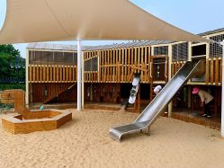 -季高兔窝窝亲子园(上海薰衣草公园店)