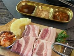 -义气烤肉餐吧(大族广场店)