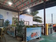 -潘先生平价海鲜城(神州半岛店)