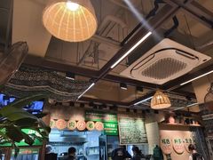 -云阿蛮云南生烫牛肉米线(奉贤路店)