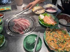 -欧巴炭烤肉오빠숯불구이(南京东路店)