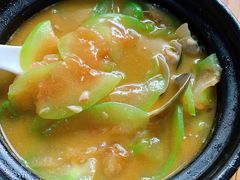 -海口滨海新村143号海南老字号炒菜店