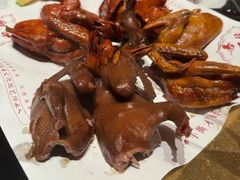 -鸽子侯·家宴·平价海鲜(市图书馆店)