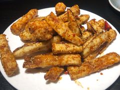 那年秋天的茄子-梧桐树下(云锦世家店)