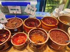 -云阿蛮云南生烫牛肉米线(奉贤路店)