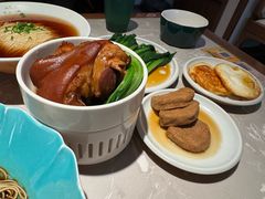 -松鹤面馆·古法焖肉面(观前店)