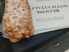 -HOT CRUSH趁热集合·现烤面包(上海环球港店)