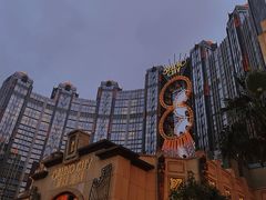 -影汇之星8字形摩天轮