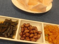 -御沪沪味园.融合菜.海鲜(斜土路店)