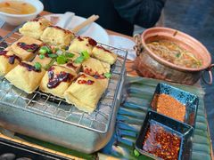 烘烤建水豆腐-雀舞云南菜(乐客城店)