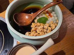 土家桂花红糖凉粉-吃饭皇帝大(长宁龙之梦店)