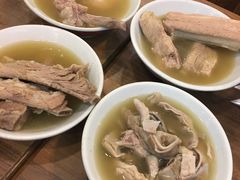 招牌肉骨茶-松發肉骨茶(牛车水店)