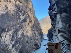 -丽江虎跳峡景区-售票处