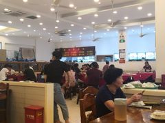 大堂-侬佳蒸菜馆(听潮店)