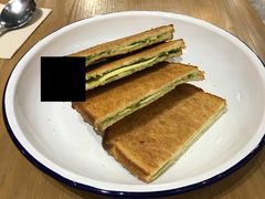 咖椰吐司-HELLO 27 意面·沙拉·帕尼尼