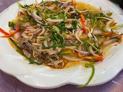 -亚黑亚炕锅农家美食(清水河店)
