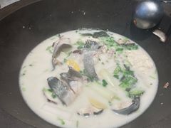 -鲜潭蒸汽石锅鱼(五道口购物中心店)