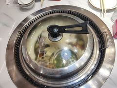 -满兴咱妈烀饼铁锅炖(兰州北街店)