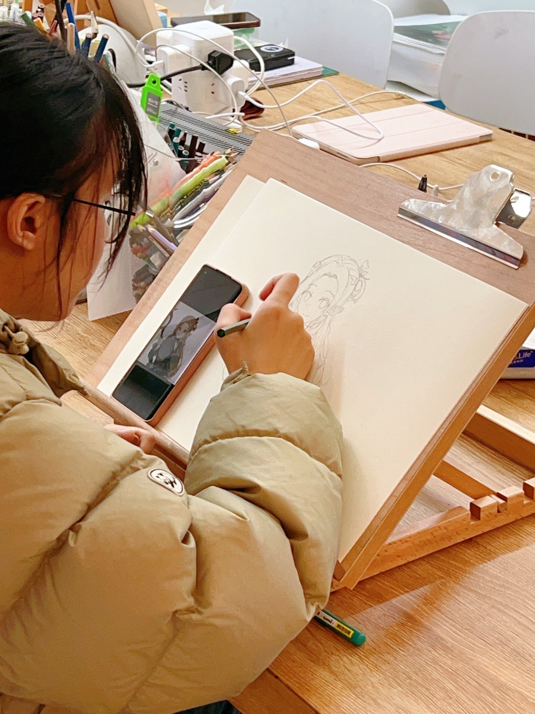 成人画室的动漫课