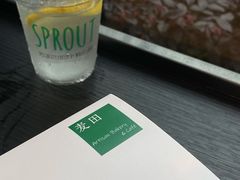 巴黎水-麦田工坊(月湖店)