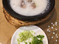 招牌客家咸骨粥-蓝记茶餐厅(勒泰店)