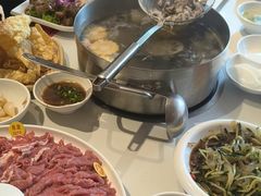 -焯牛潮汕牛肉火锅(云峰街创始店)