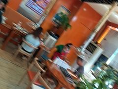 -哈尔滨小酒馆·鲜肉现穿自助烧烤(康新花园店)