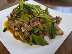 酸辣鸡杂-德天丽水风味馆
