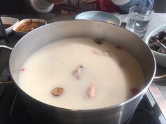 -捞王锅物料理(上海世茂广场店)