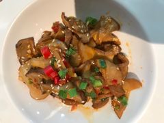 -多嘴超级肉蟹煲(欧亚卖场店)