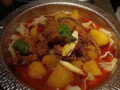 沙湾原始大盘鸡-丝路金桃·新疆菜(徐汇店)