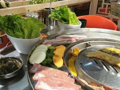 -哈哈碳都·牛肋条无限自助烤肉(台江万达店)