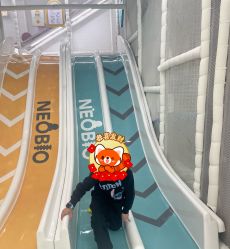 -奈尔宝·儿童乐园·亲子餐厅(长沙运达汇店)