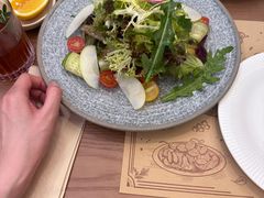 -Mark&Mars Restaurant