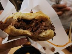 -闫家驴肉老店(华电一校店)