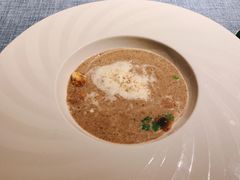 奶油蘑菇汤-弦月窗LUNETTE BY AMANDA(复兴路店)