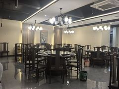 -阿峰饭店·本地土菜馆·农家土鸡煲·一品神仙鸡(报福店)