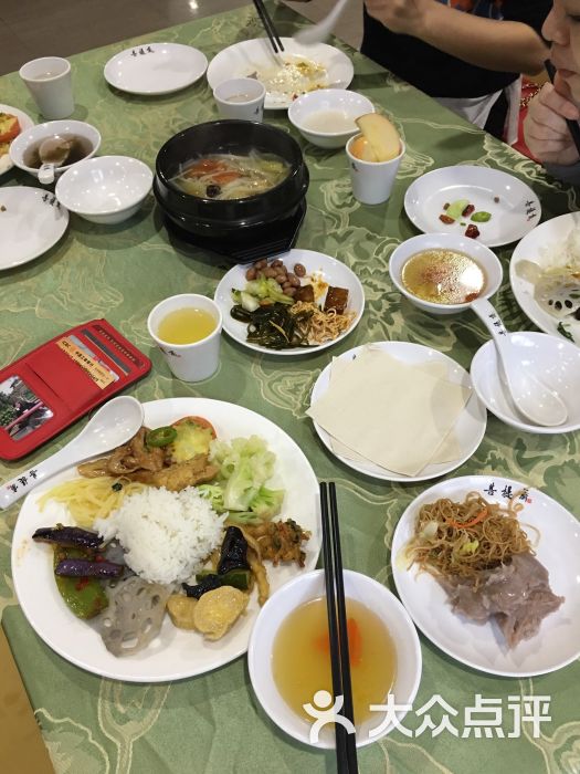 厦门鸿山寺素食自助图片