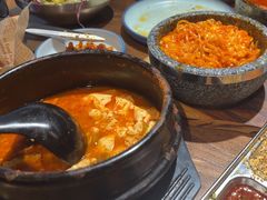 -明洞阿姨·韩式酱蟹烤肉·创意料理(三元桥店)